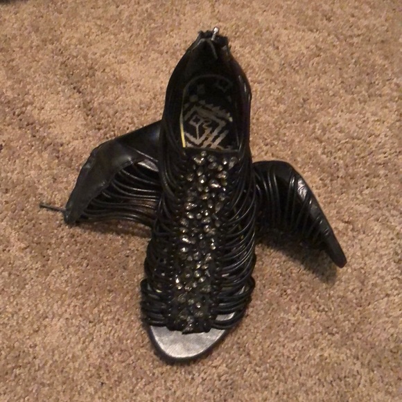 Sam Edelman Rhinestone Size 7 Strappy Black heel - Picture 6 of 8